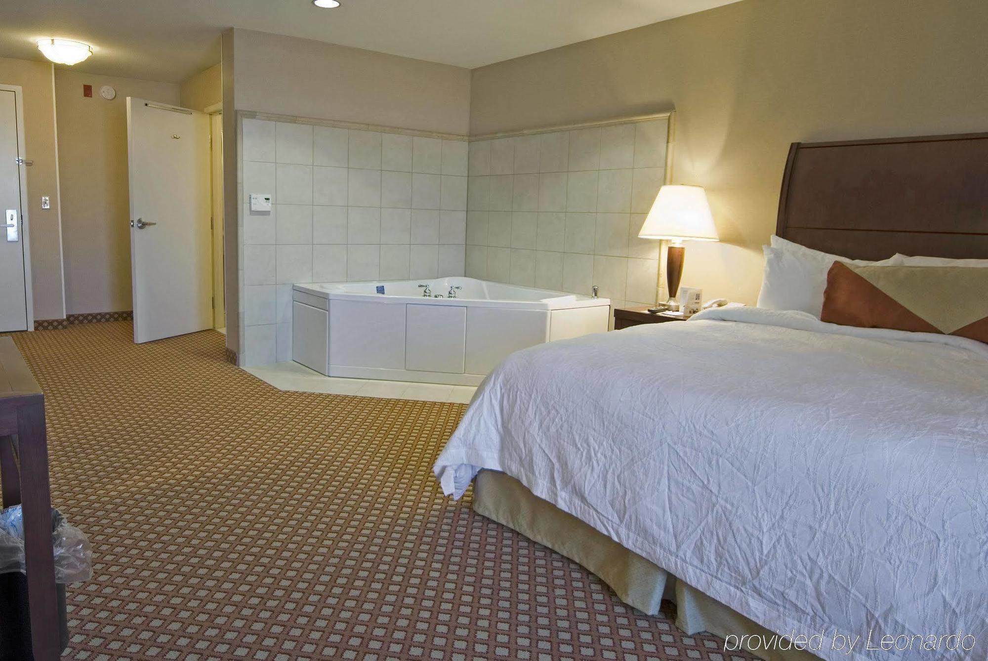 Hilton Garden Inn Omaha West Pokój zdjęcie